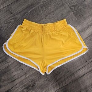 Vibrant Yellow Women's szM Athletic Shorts Retro 70s 80s 90s‎ Summer Spring